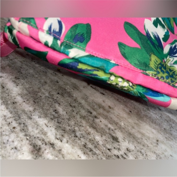 Vera Bradley pink, tropical Belt Bag EUC - Picture 7 of 9